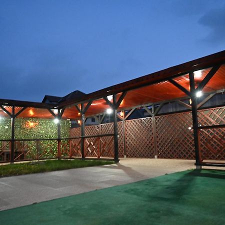 Pensiunea Savas Costinești Exterior foto